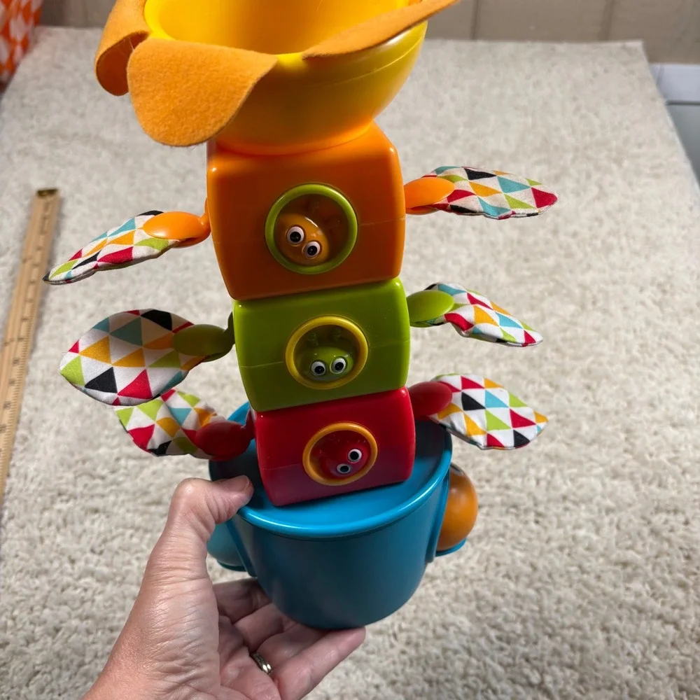 Yookidoo Baby Developmental Stacking Toy Crawl‎ Play Bug Turtle Sounds Motion